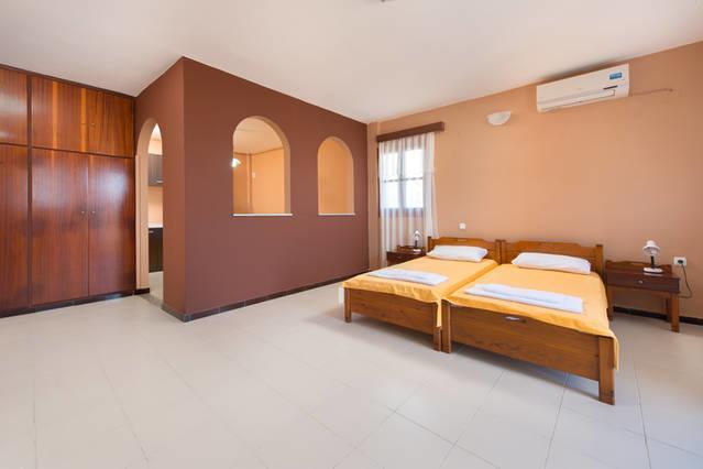 Symi Sunshine Apartment Esterno foto