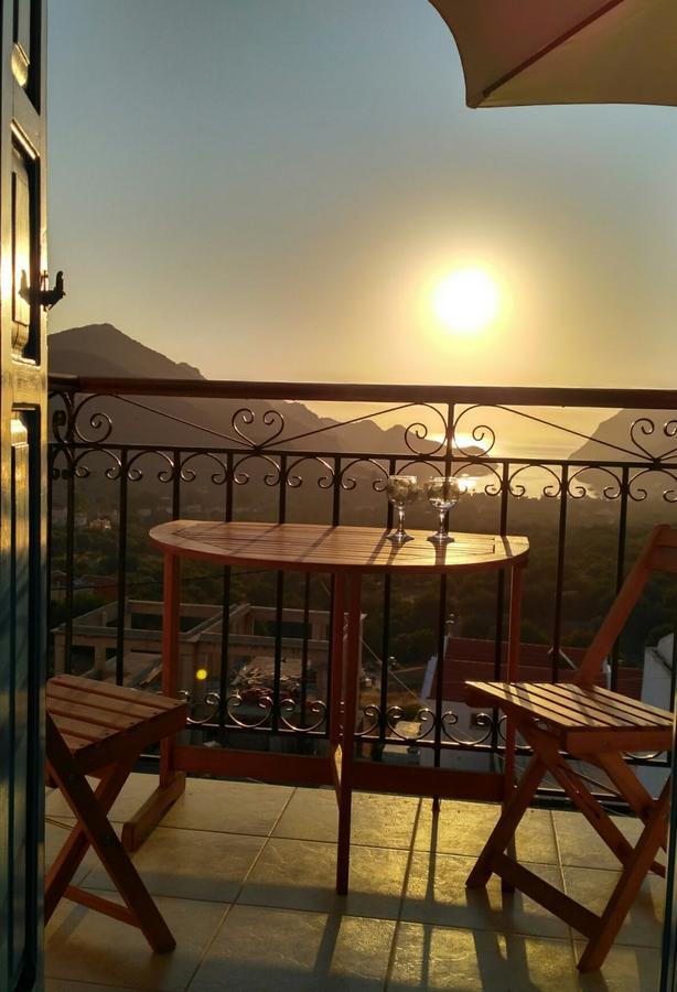 Symi Sunshine Apartment Esterno foto